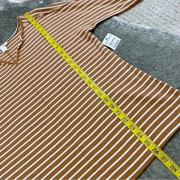 NWT Caslon Split Neck Striped Top - Picture 12 of 13